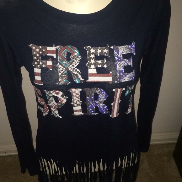 Pink Cattlelac long sleeve fringe top - Picture 2 of 7